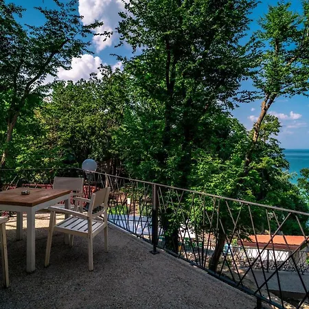 Feriehus къщички синьо лято, черноморец - - Blue Summer