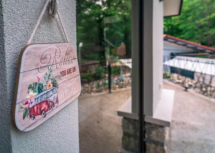 къщички синьо лято, черноморец - - Blue Summer *