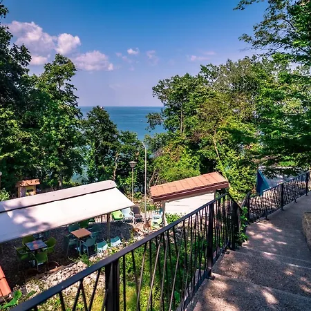 Nyaraló къщички синьо лято, черноморец - - Blue Summer