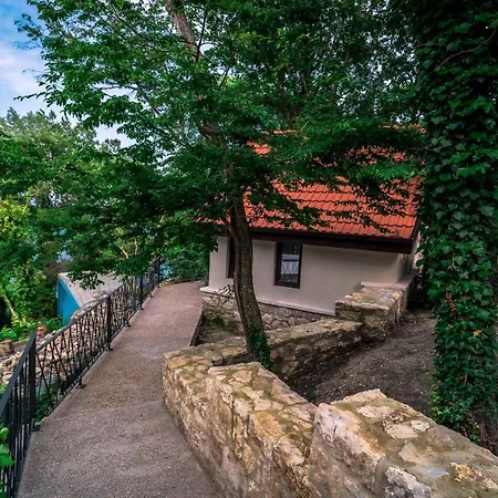 къщички синьо лято, черноморец - - Blue Summer Nyaraló