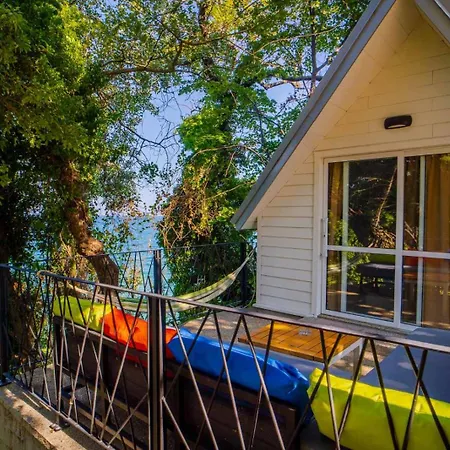 къщички синьо лято, черноморец - - Blue Summer Várna