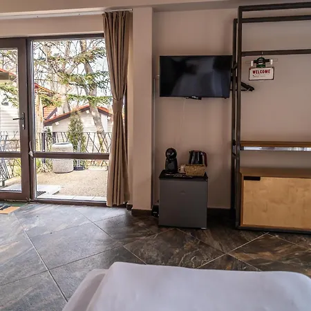 Къщички Синьо Лято, Хижа Черноморец - Blue Summer Houses, Chernomorets Chalet Holiday home *