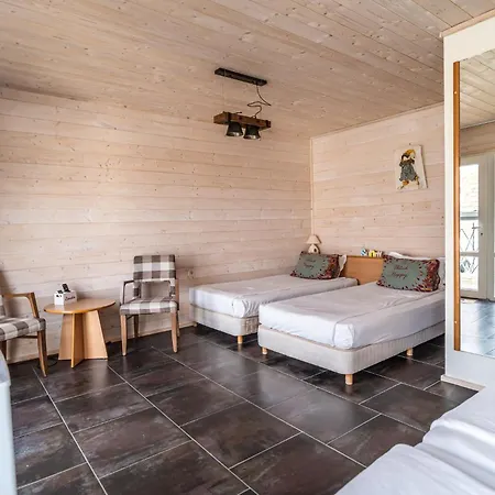 Къщички Синьо Лято, Хижа Черноморец - Blue Summer Houses, Chernomorets Chalet *