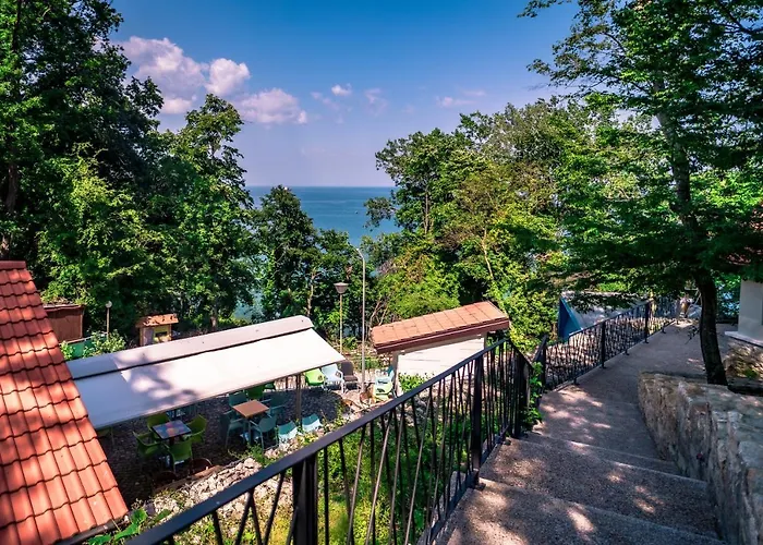 Holiday home къщички синьо лято, черноморец - - Blue Summer