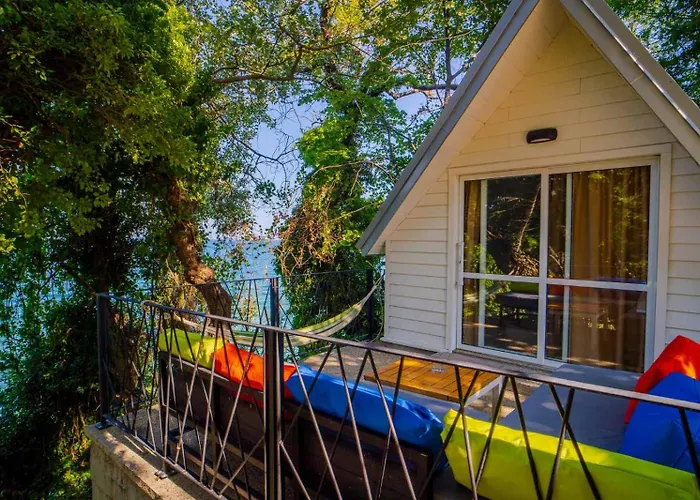 къщички синьо лято, черноморец - - Blue Summer Varna